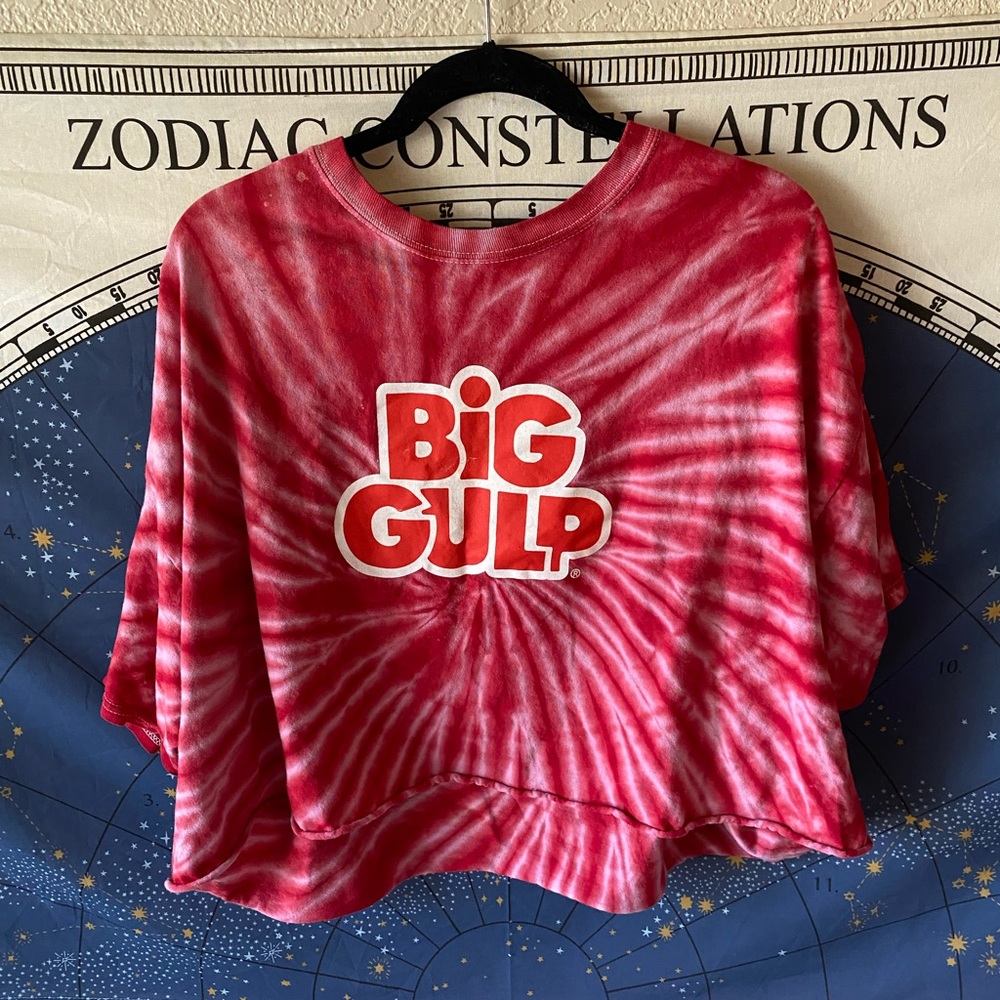 3/$30 💓 Big Gulp Crop Top 🥤